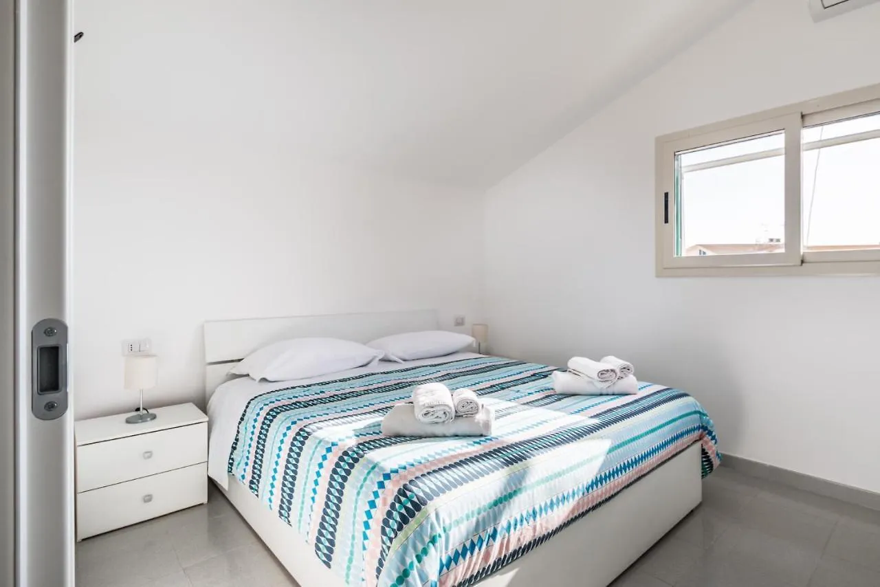 Artemide: Mansarda Vista Mare Διαμέρισμα Marina di Ragusa Ιταλία